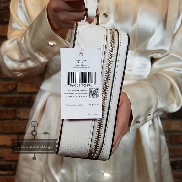 KATE SPADE x Disney Daisy Tigger Winnie the Pooh Tiger Crossbody Bag Purse NWT - Picture 5 of 11